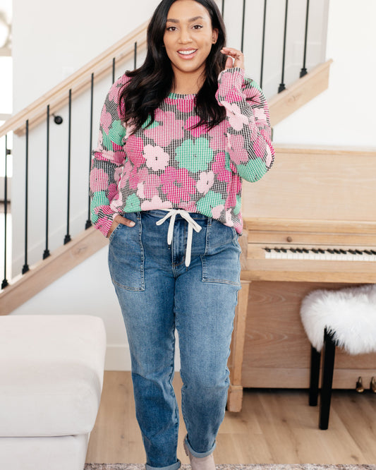 Group Chat Floral Top
