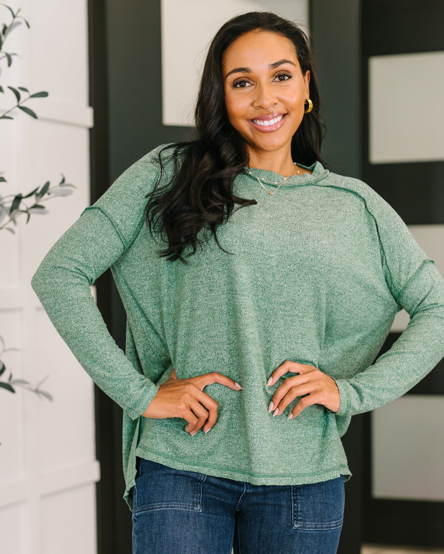 Mellow Mood Heathered Pullover in Dark Green
