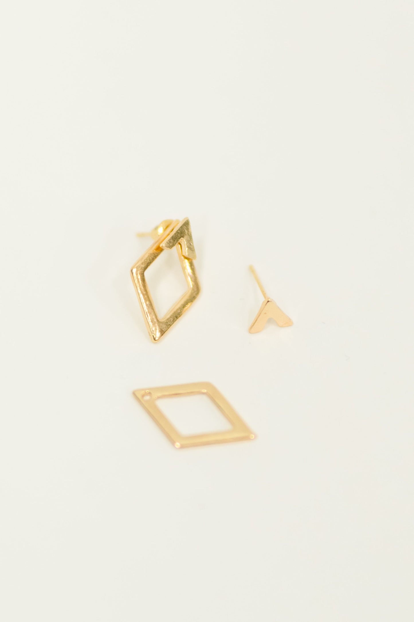 Steal Your Breath Geometric Rhombus Stud Earrings