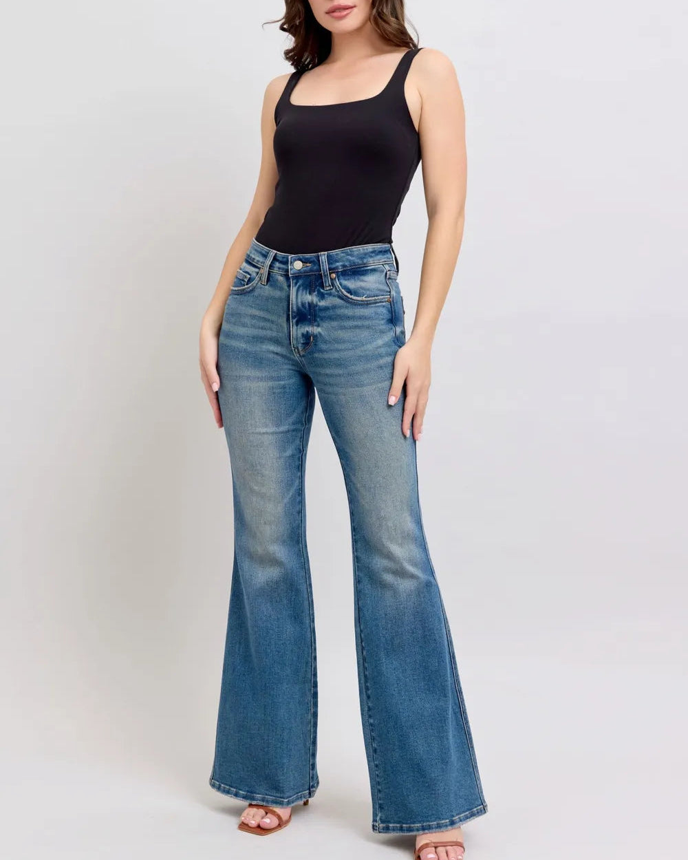 a18acdf8-a84f-4cbc-a953-9bbc62df92ff-Max